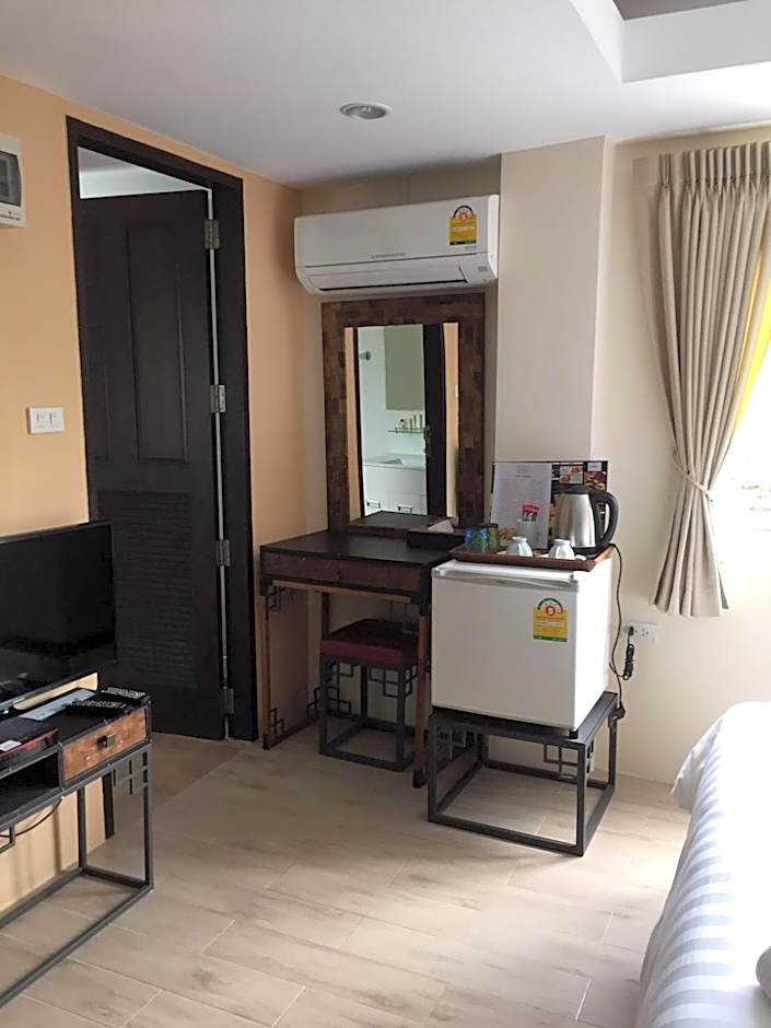 Arcadia Maephim Serviced Apartments