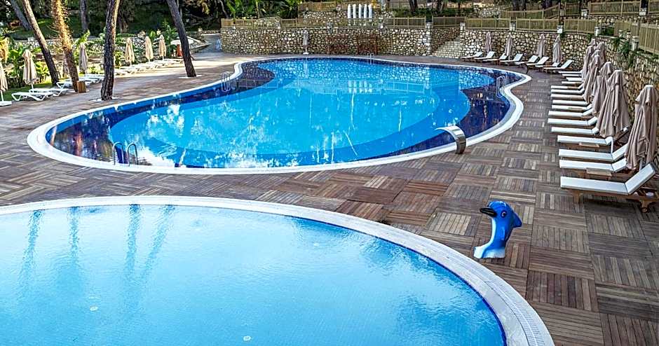 Wome Deluxe Hotel - Halal All Inclusive