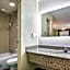 Quality Inn & Suites Mount Chalet