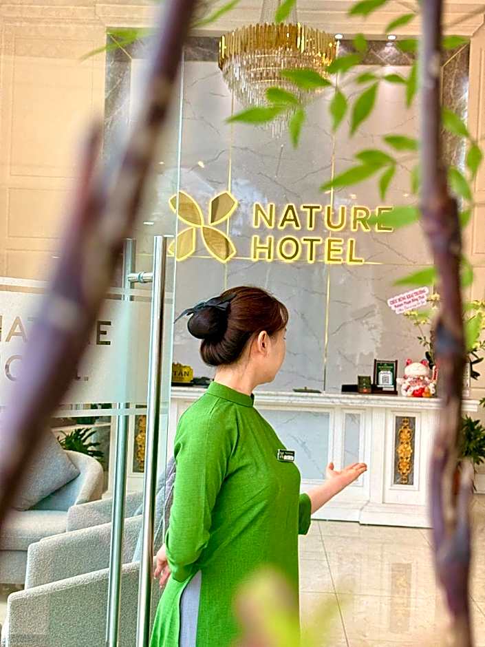 Nature Hotel - Pham Hong Thai