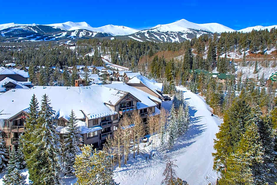 Mountain Thunder Lodge