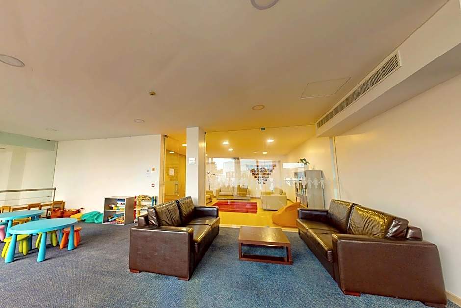 Antillia Hotel