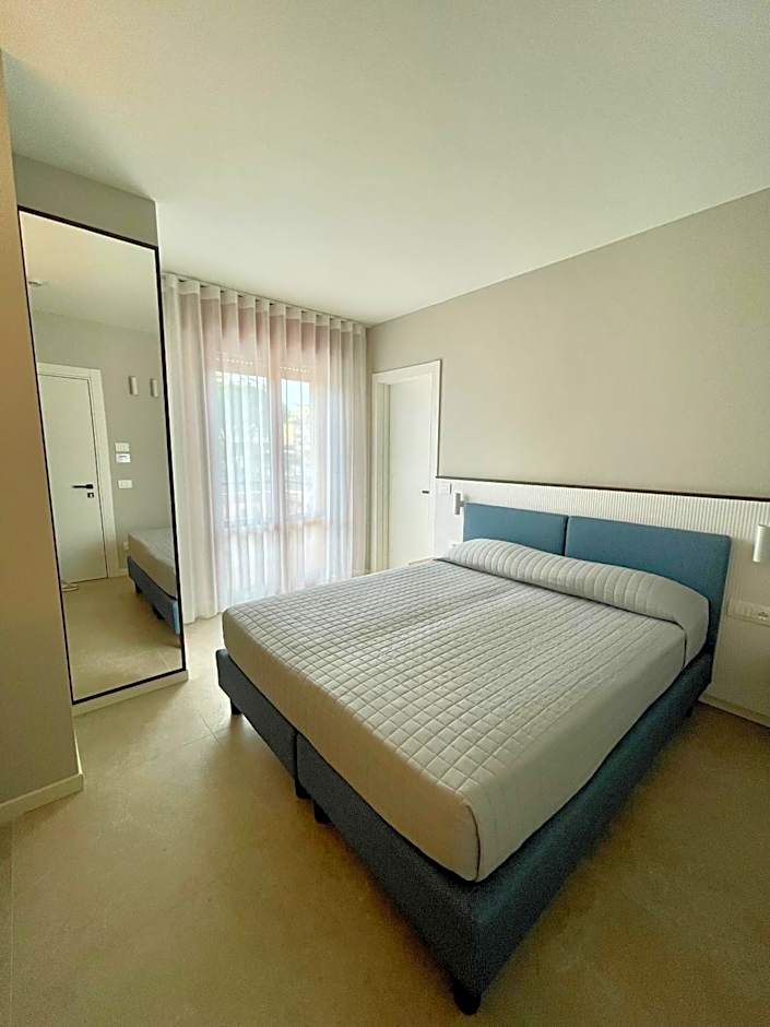 Petit Hotel