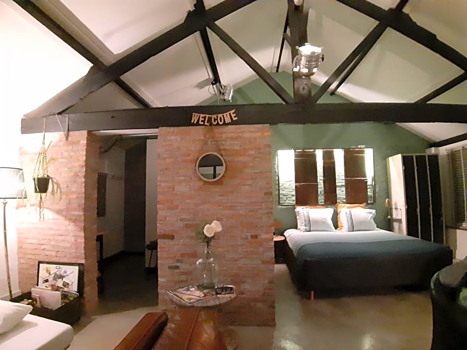 B&B LoFt 21