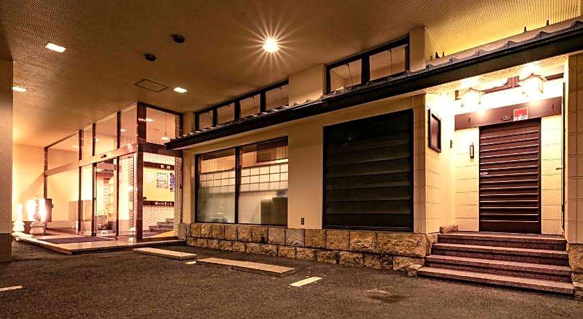 Hotel Shin Makomo                                                                           