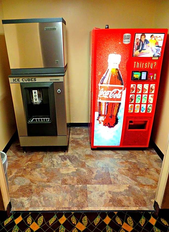 Phoenix Inn Suites Albany