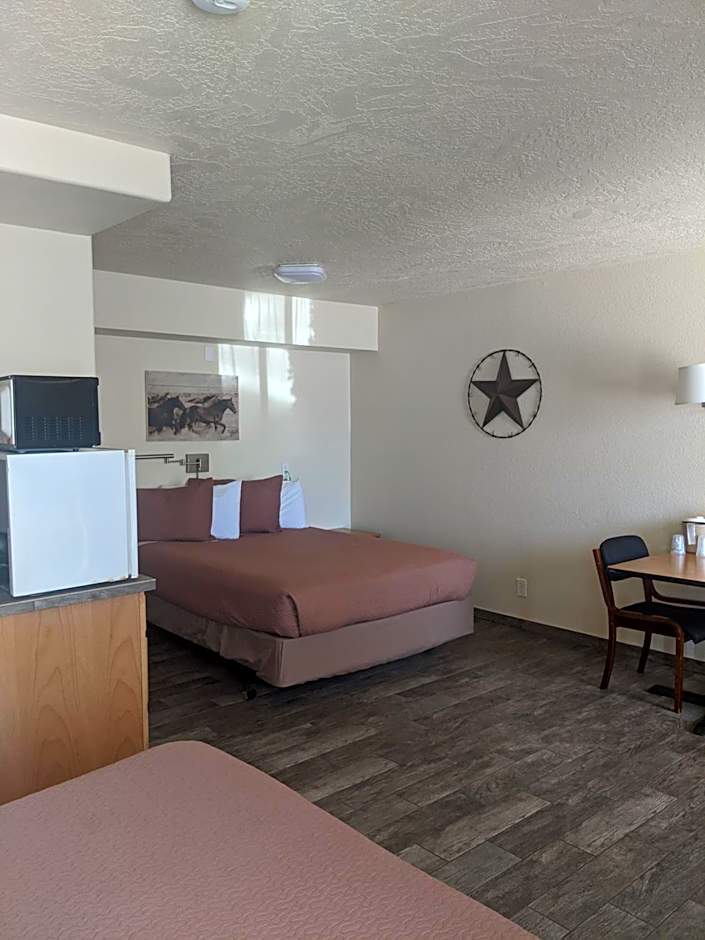 Little Daisy Motel