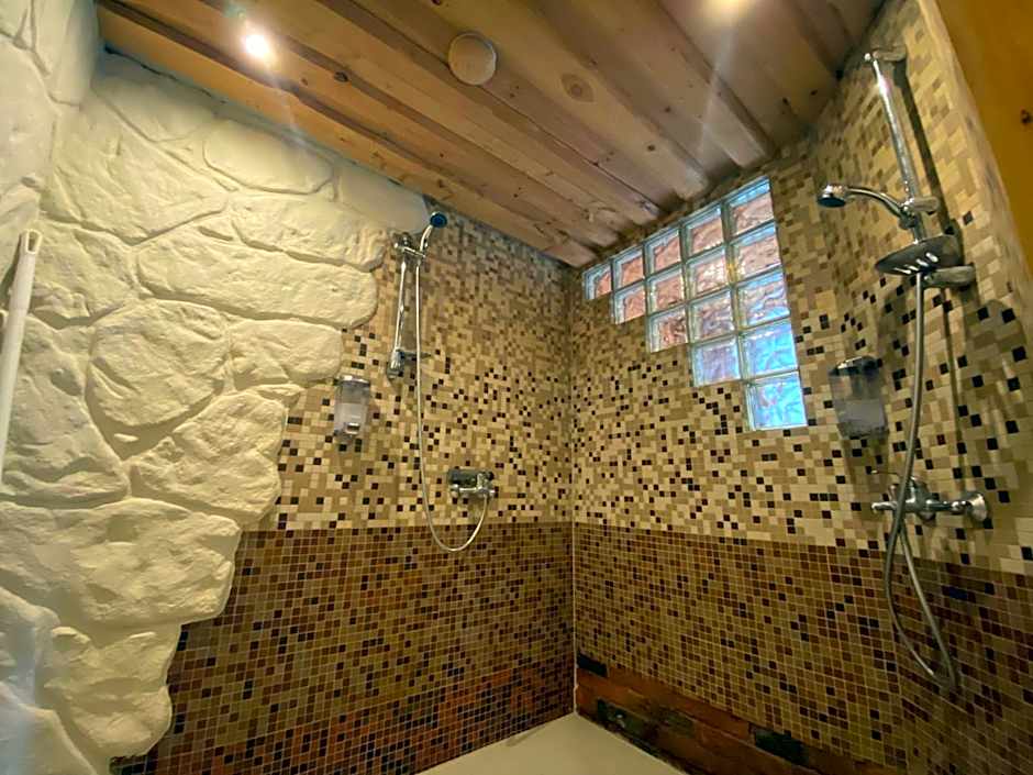 Vango Holiday Village