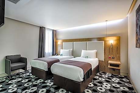 Standard Room with Two Single Beds