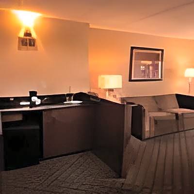 Crowne Plaza Milwaukee South By IHG