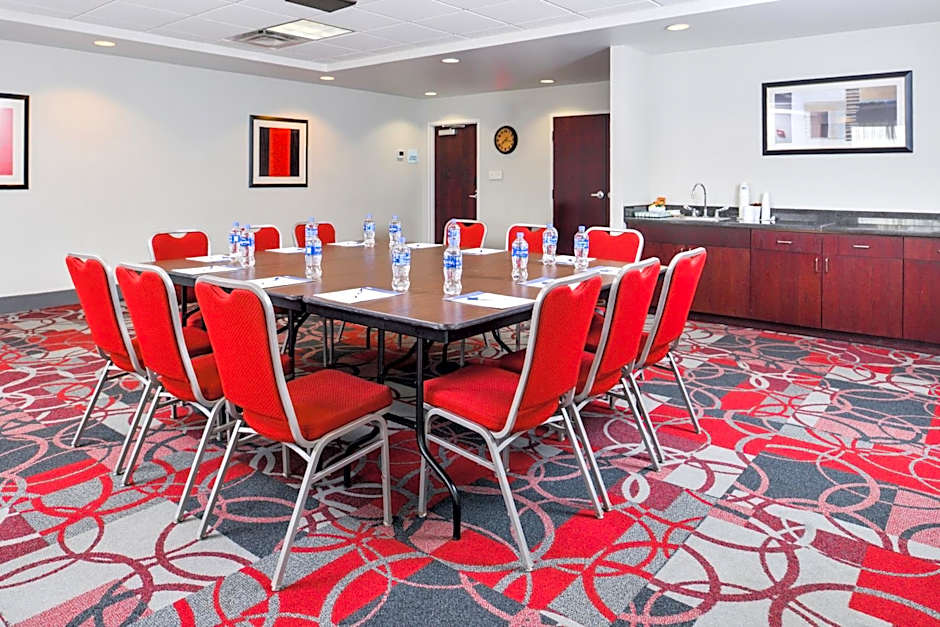 Holiday Inn Express Canandaigua By IHG