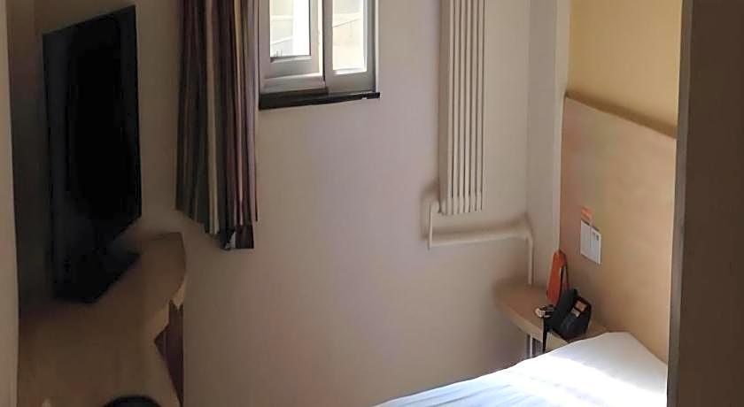 7 Days Inn Luoyang Wangcheng Park Metro Station