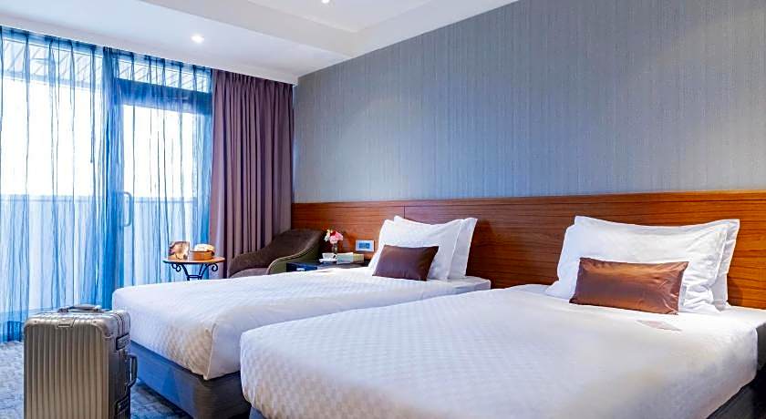 Pacific Business Hotel