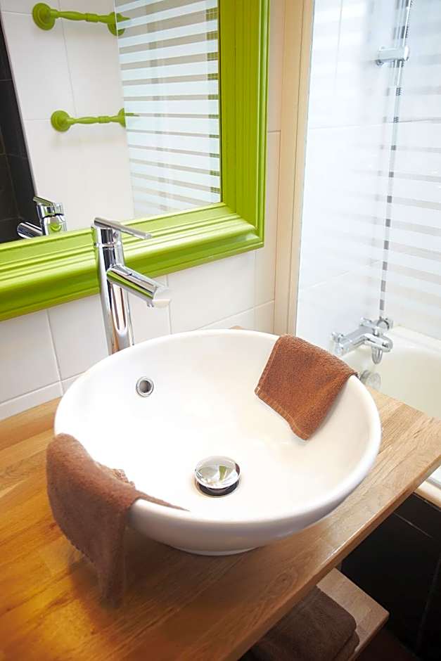 Carnac Lodge Hotel & Spa