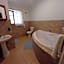 Ascot Bush Lodge & Spa