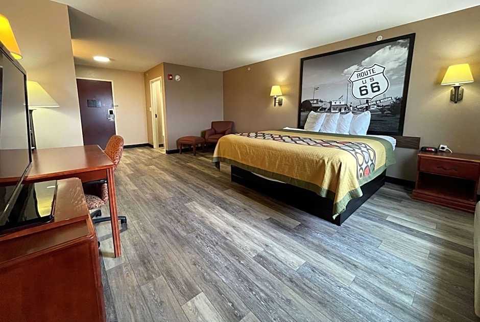 Super 8 by Wyndham Rolla