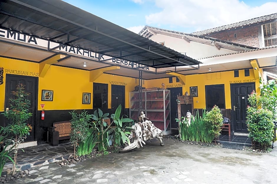 Hotel O Udan Mas Guesthouse& Gallery