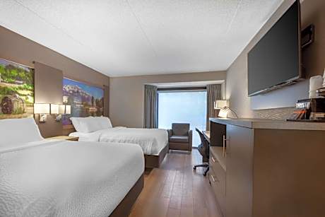 Queen Room with Two Queen Beds - Non-Smoking