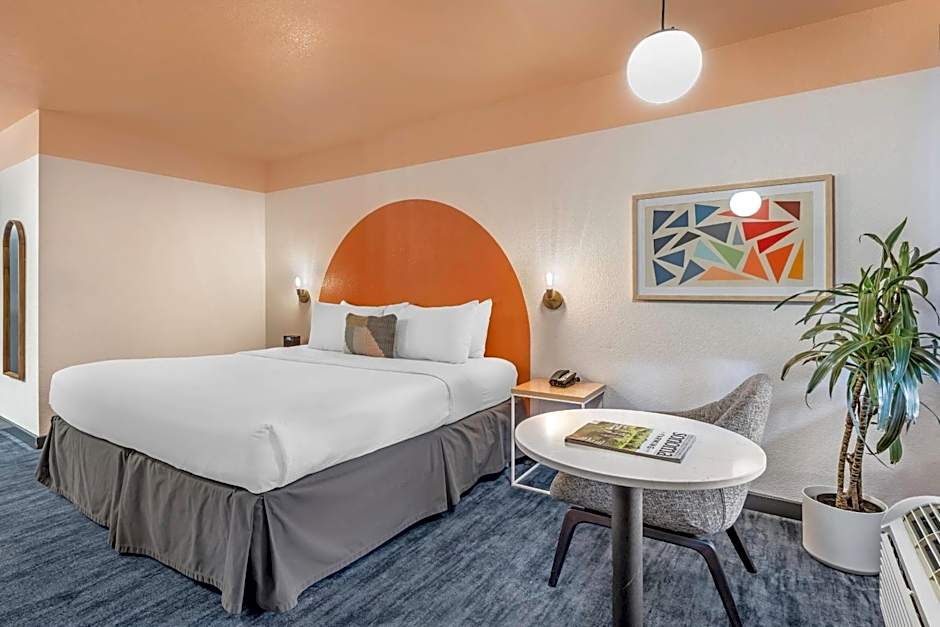 The Sandman Santa Rosa Sonoma, an Ascend Collection Hotel