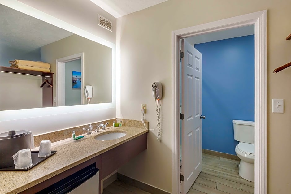 Ogunquit River Inn, Ascend Hotel Collection