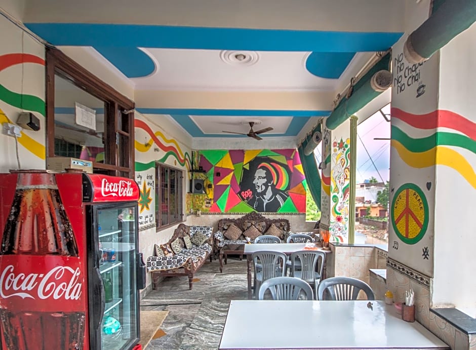 Friends Guest House and Hostel