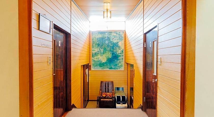 Ogute Lakeside Ryokan Shirasagiso