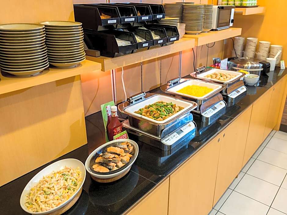 Super Hotel Yokkaichi Route 1