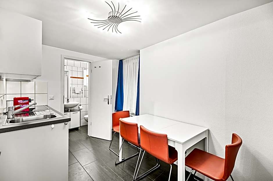 Hine Adon Fribourg City Aparthotel Self checkin