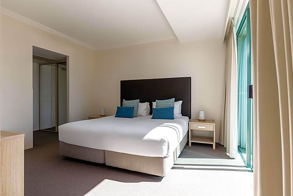Mantra Crown Towers Surfers Paradise