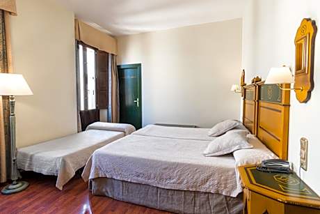 Twin Room with Extra Bed