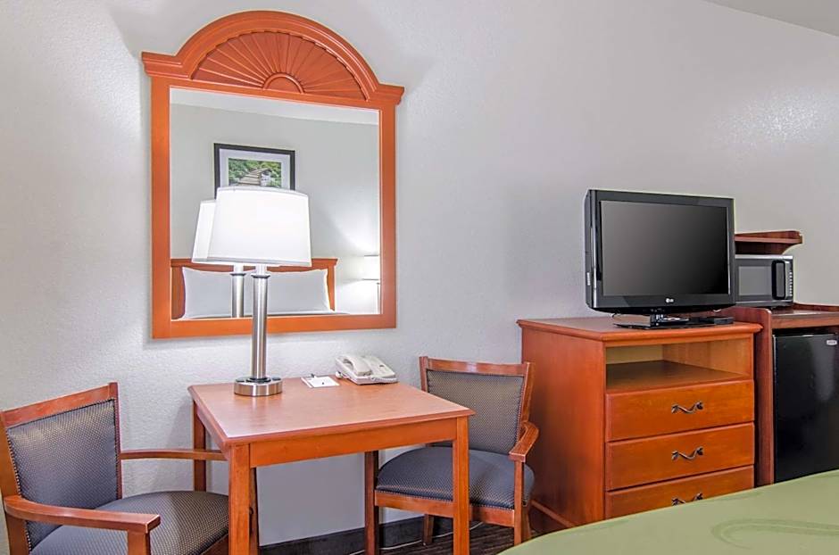 Quality Inn Junction City near Fort Riley