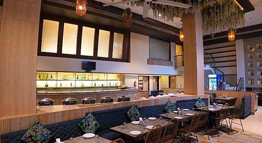 Hotel Sadanand Regency                                                                          