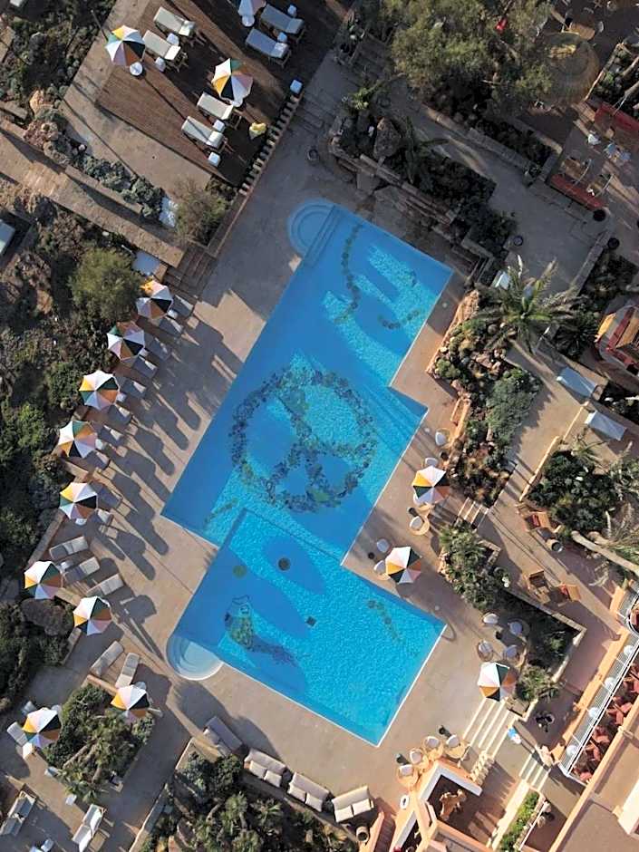Bikini Island & Mountain Hotel Es Trenc -Adults only-