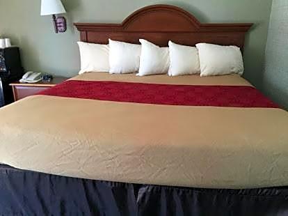 FALLS INN