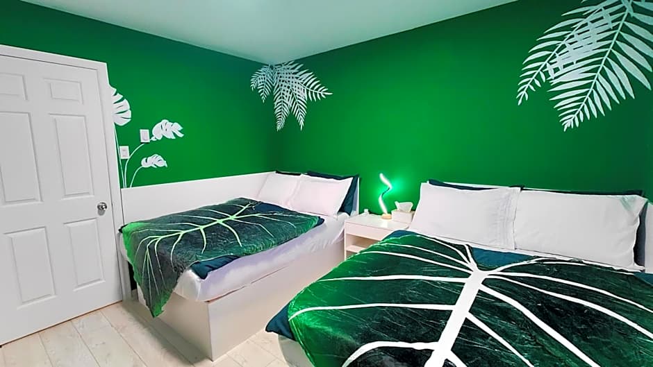 Fresh & Bright Private Suite