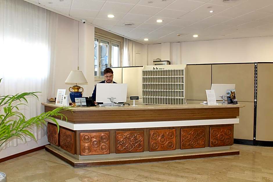 Hotel Palace Masoanri's