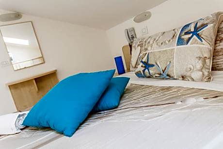 Triple Room - Attic