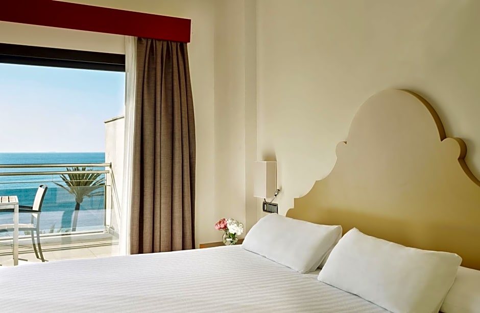 Estepona Hotel & Spa Resort