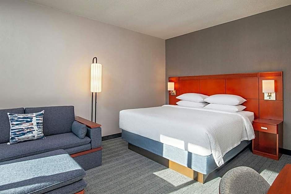Courtyard by Marriott Boston Andover