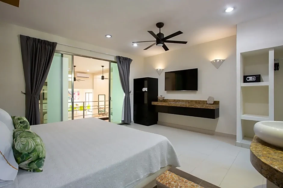 Casa Kaoba Hotel & Suites