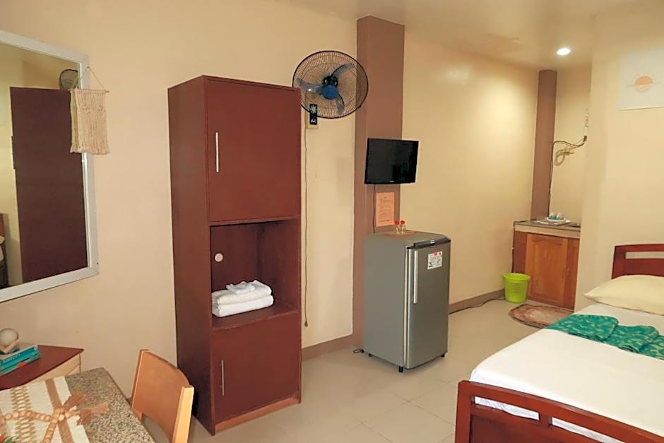 Jo-Cris Apartelle