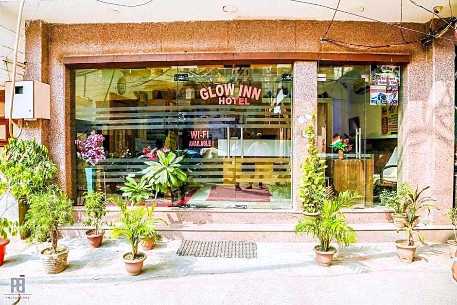 Hotel Glow Inn Paharganj-3 Mins Walk From New Delhi Railway Station