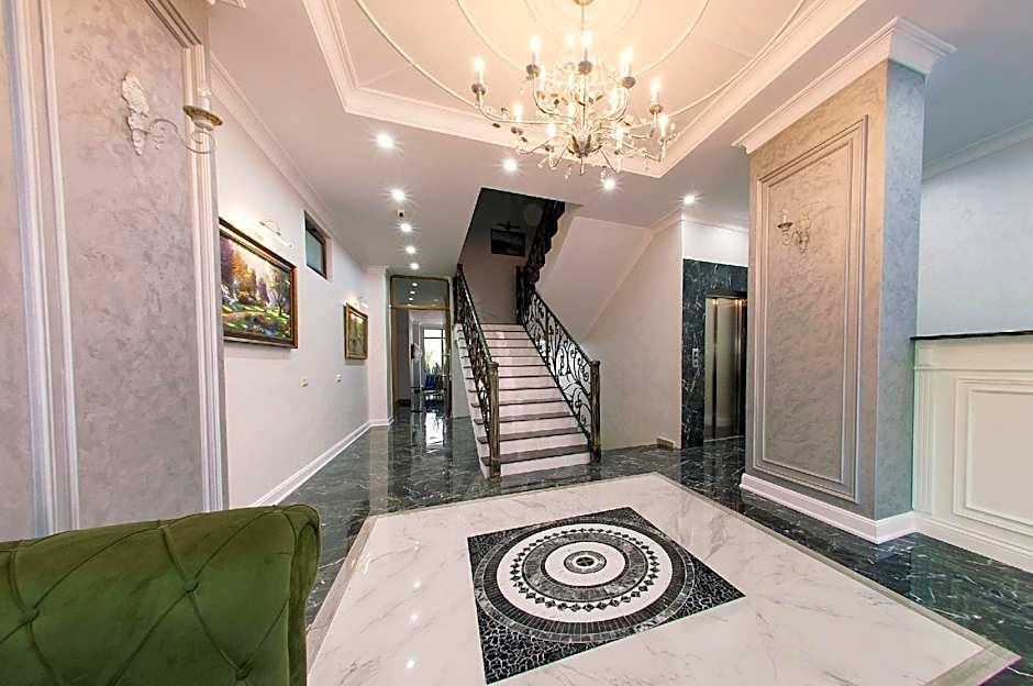 Old Garden Hotel Batumi