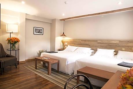 Grand Twin Room