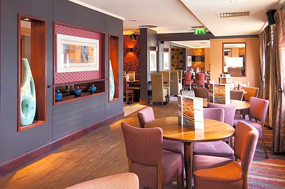 Premier Inn Gatwick Crawley Town West