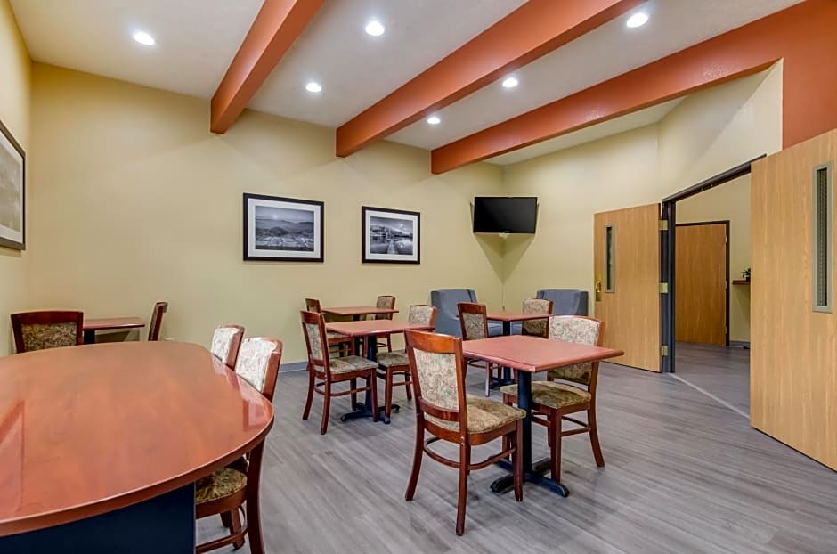Americas Best Value Inn & Suites Independence VA