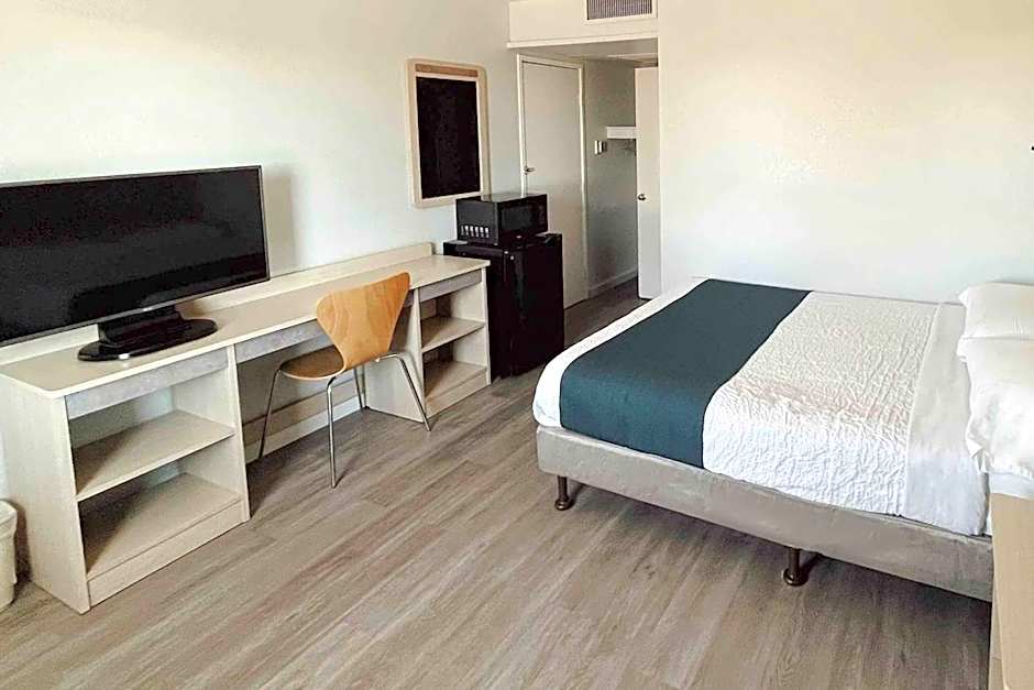 Motel 6-Holbrook, AZ