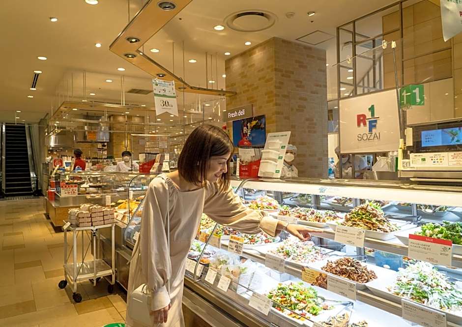 Ours Inn Hankyu