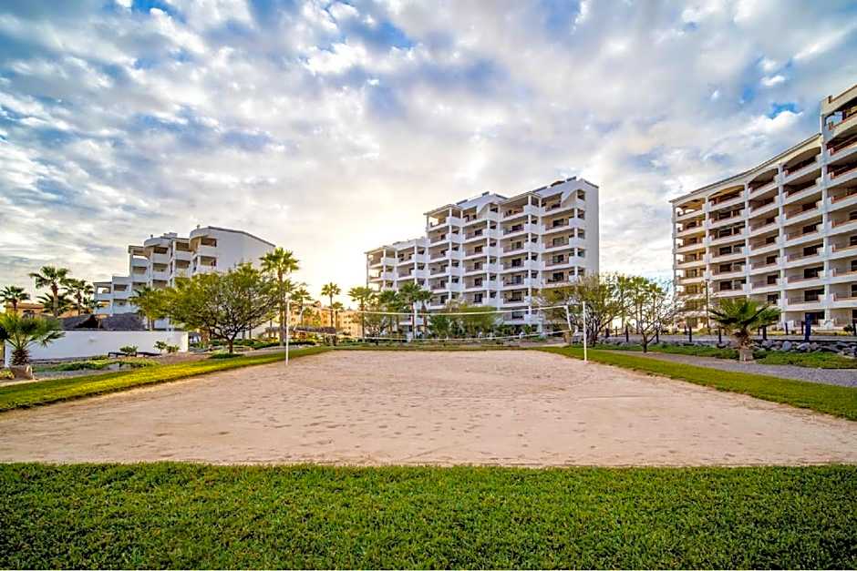 Casa Blanca Golf Villas