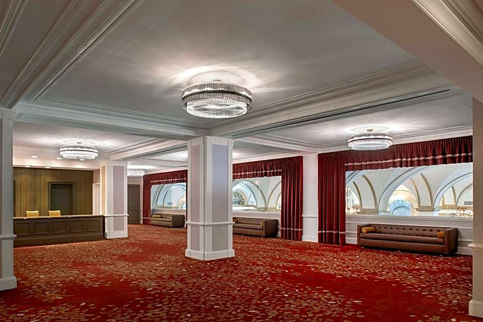 Hotel Cleveland Autograph Collection